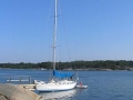 Tingle_yacht_Bow_on_with_11_feet_under_keel